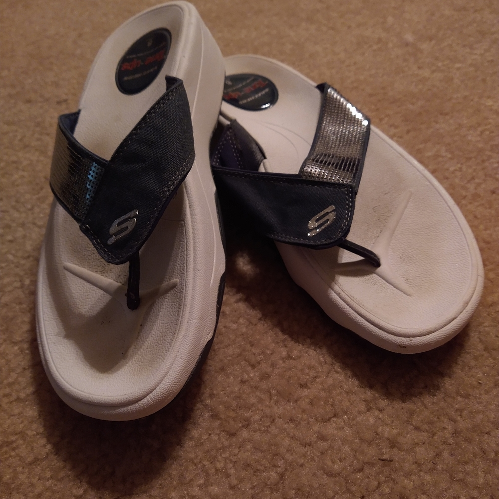 Size 8 Skechers Tone-Ups white, silver, and denim